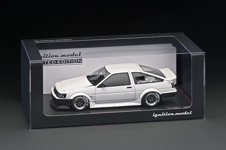 IG2968 1/18 RWB AE86 White/Black With Engine | LINE UP | [公式