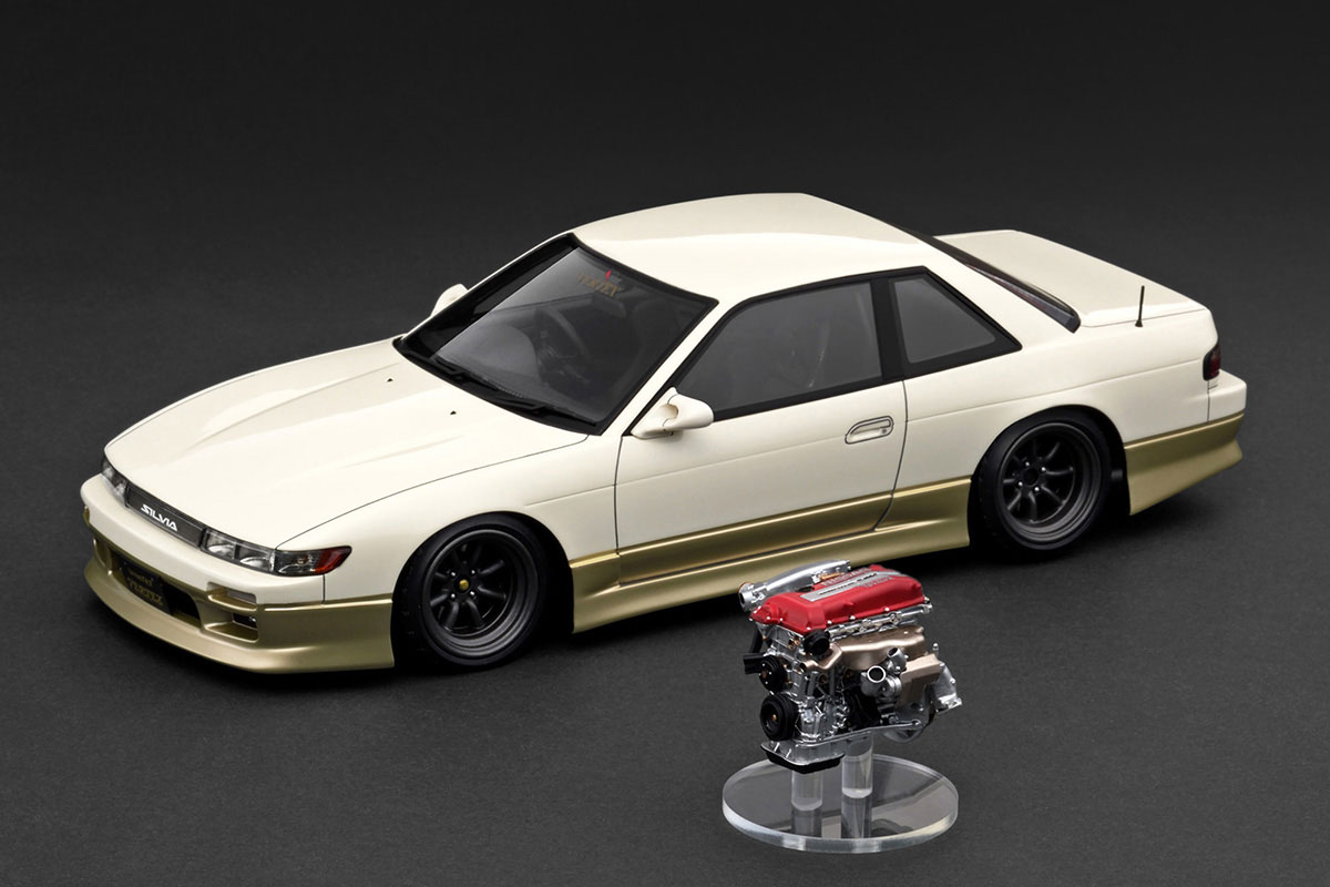 IG3589 1/18 VERTEX S13 Silvia White/Gold With Engine | LINE UP