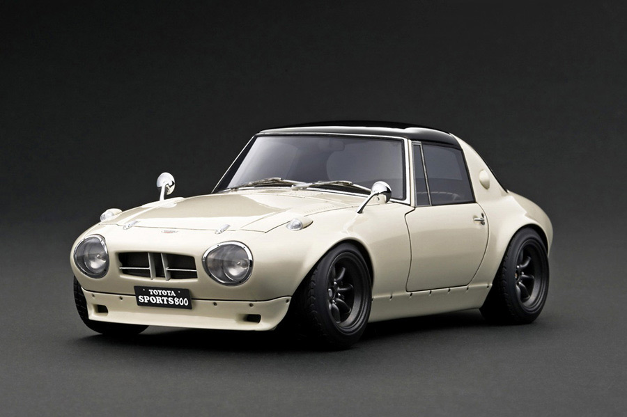 IG3090 1/18 Toyota Sports 800 NOB Hachi Ver White | LINE UP