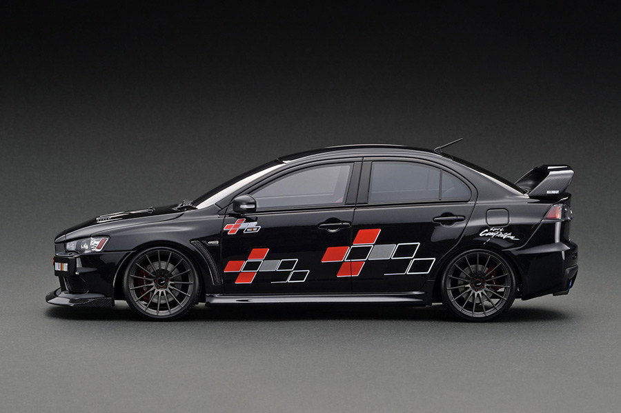 IG3212 1/18 Mitsubishi Lancer Evolution X (CZ4A) Black Metallic