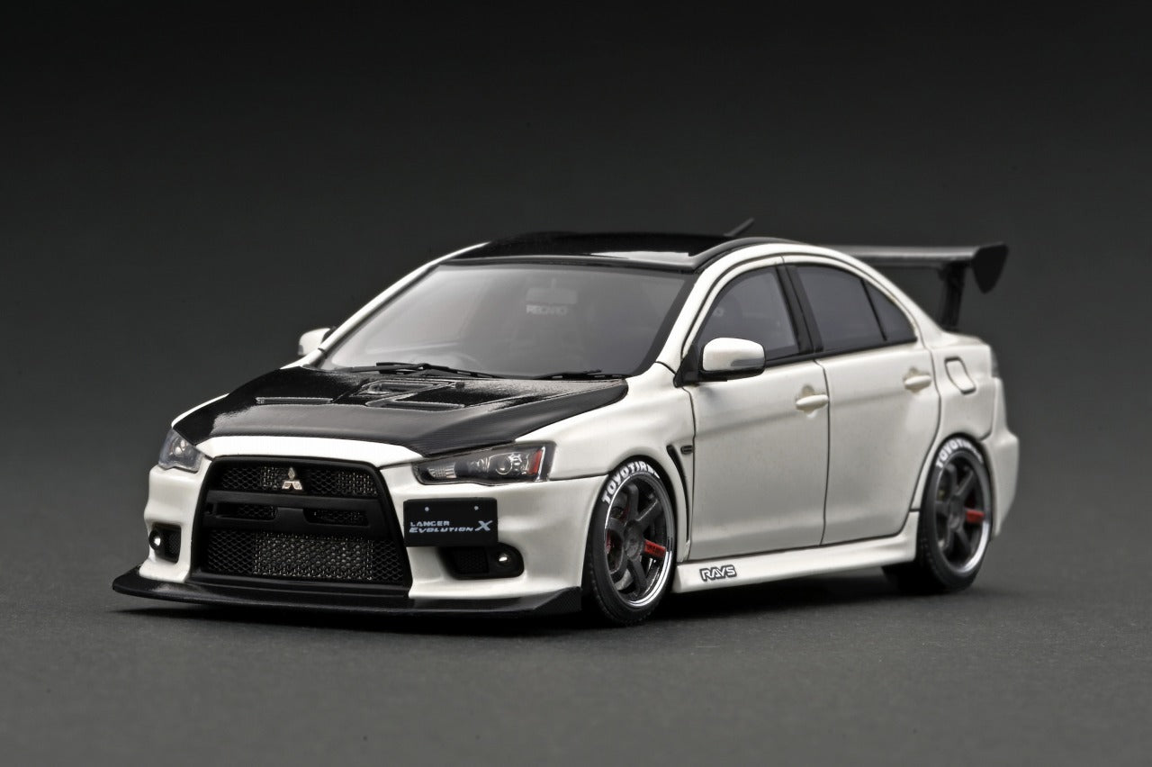 IG2567 Mitsubishi Lancer Evolution X (CZ4A) Pearl White – ignition