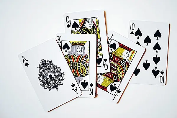 トランプ（切り札）には秘密がある!! 2枚目のジョーカーが意味する