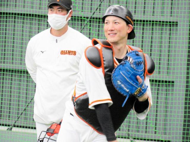 巨人・小林誠司 3軍キャンプで若手にまじって元気な姿/野球/デイリー