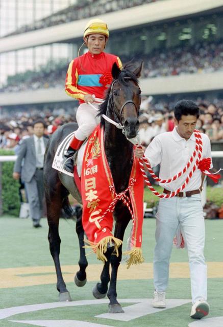 93年ダービー馬ウイニングチケット死す 疝痛により33歳で/競馬