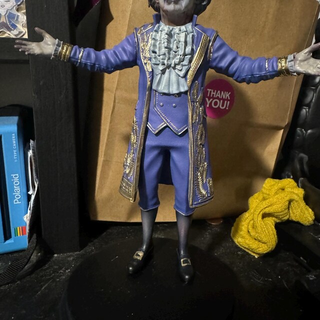 バイオハザード2 マーヴィン・ブラナー フィギュア 1/6スケール 台座