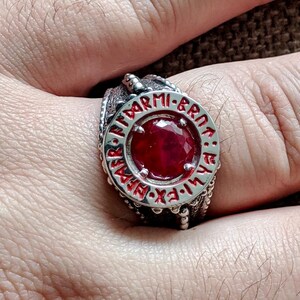 ロード・オブ・ザ・リング』のドワーフの力の指輪、公式ライセンス商品