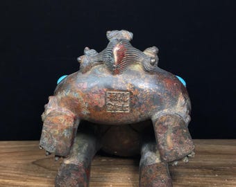 中国の手彫りの青銅製ライオン香炉像、デスクトップの装飾、貴重で