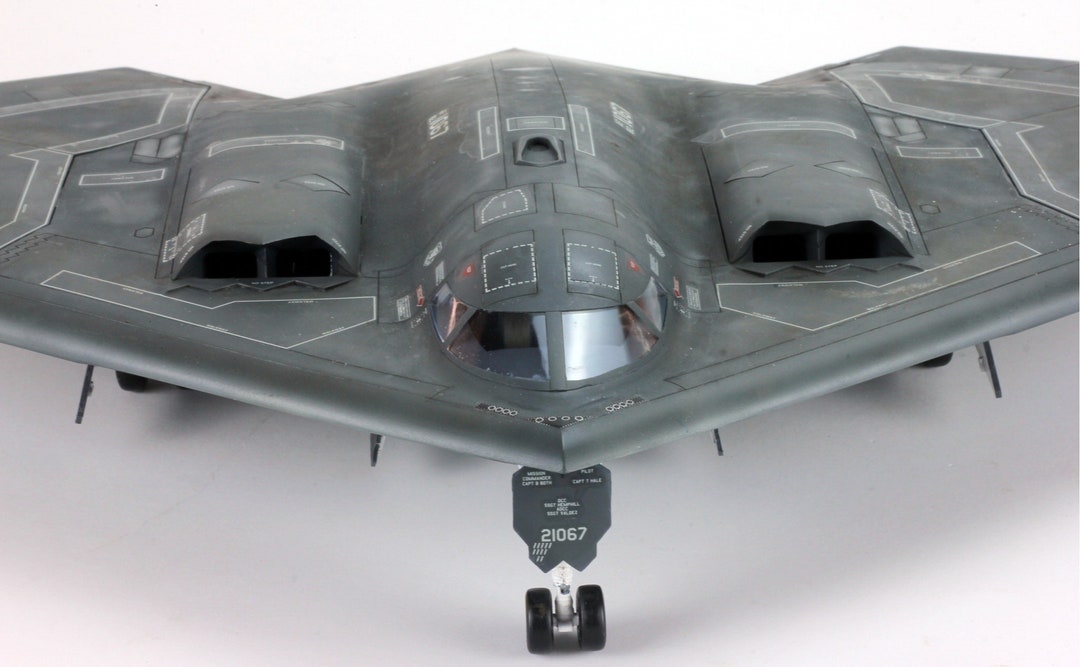 ProBuilt モデル 1:72 USAF B-2A スピリット ステルス爆撃機 モップ