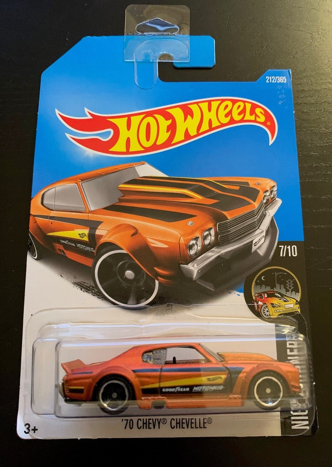 Hot Wheels 1970 Chevrolet Chevelle-matte Orange- Long Card -hard