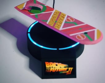 ホバーボードのデザインとグリップテープを備えたスケートボードデッキ