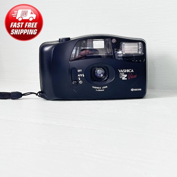 Vintage Yashica EZ View Auto Focus 35mm / With Battery/vintage