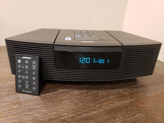 Bose Wave Radio/cd Player With Remote. AWRC-1G. Excellent