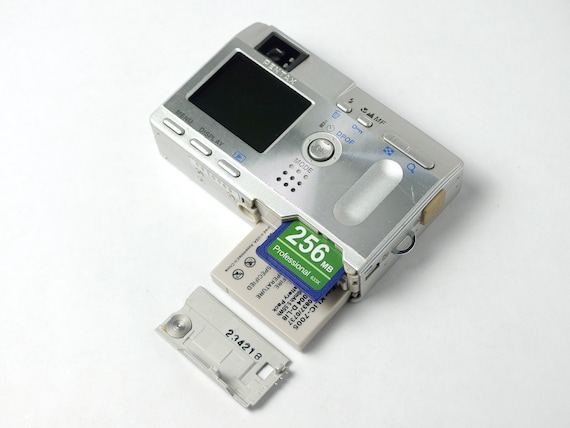 Pentax Optio S Tiny Vintage Digital Camera, Tested & Working With