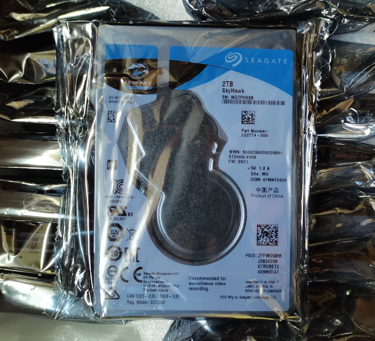 Seagate SkyHawk 2TB ST2000LV000 6Gb/s SATA 2.5