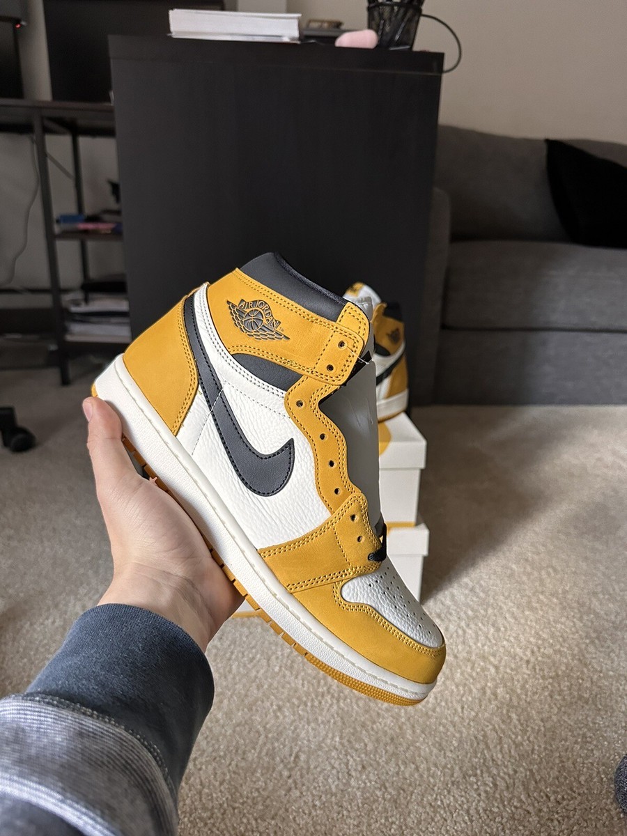 New Mens Nike Air Jordan 1 Retro High OG Yellow Ochre DZ5485-701