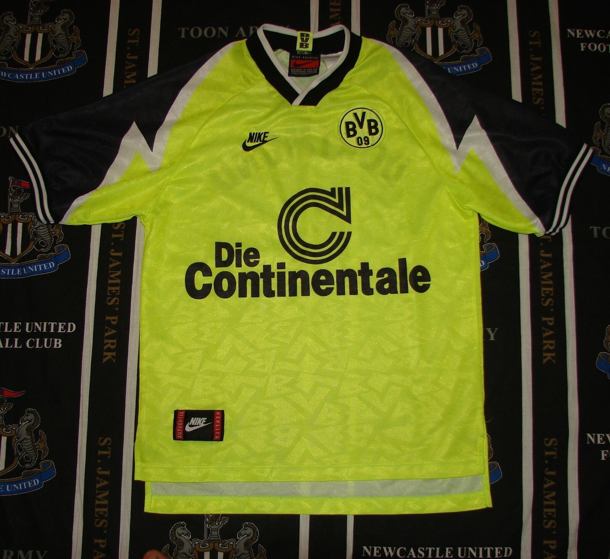 Vintage Borussia Dortmund BVB 1996 1997 Home Football Shirt Jersey