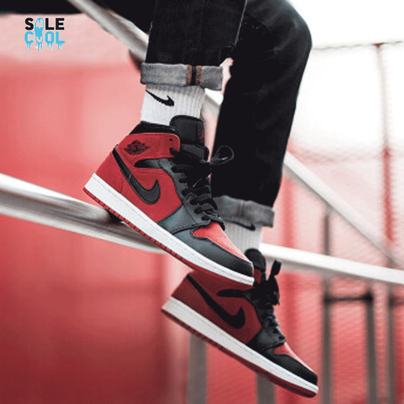 Nike Air Jordan 1 AJ1 Mid 'Reverse Banned' Gym Red Black White