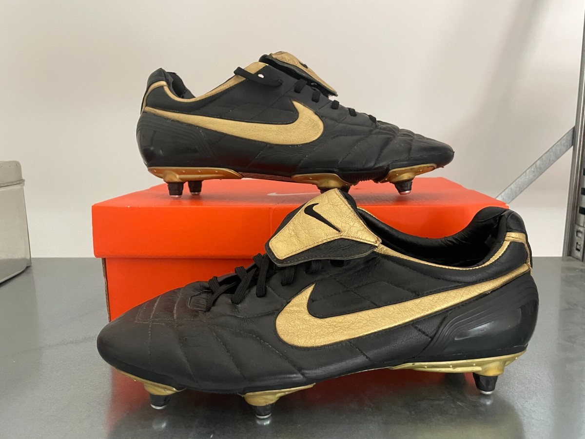 NIKE TIEMPO R10 RONALDINHO Black TOTAL 90 SOCCER SHOES 44 9 10 SG