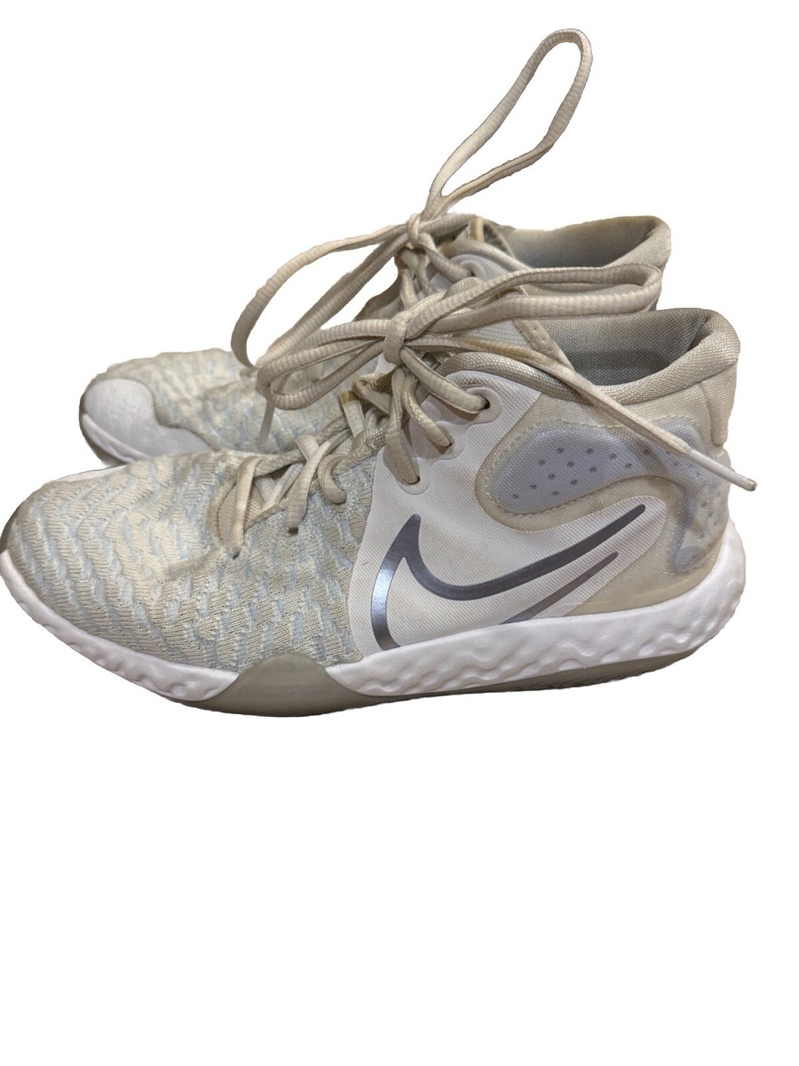 NIKE Men's KD Trey 5 VIII EP Basketball Shoe Size 6y White Royal