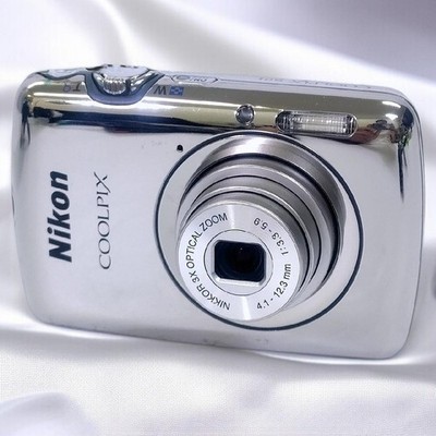 EXC+5] Nikon COOLPIX S01 Silver 10.1MP Digital Camera English