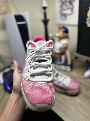 Jordan 11 Low Pink Snakeskin AH7860-106 Size 8.5 Womens/ 7 Men's
