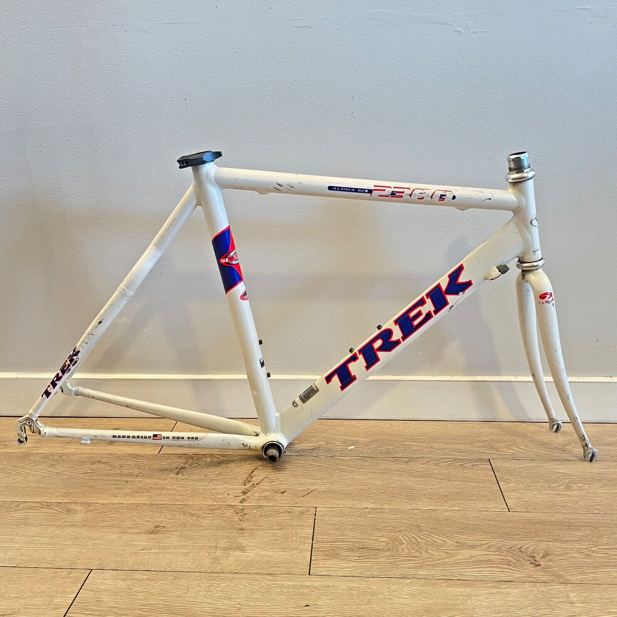 Trek 2300 Alpha SLR 52cm Road Bike Frame 650c White Vintage