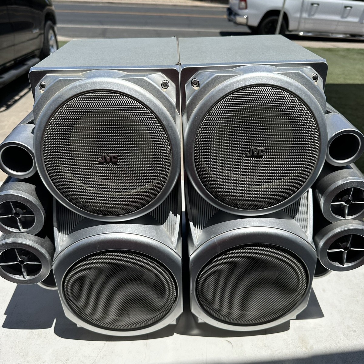 JVC SP-HXD77 Twin Giga Tube Stereo Speaker System Right+right