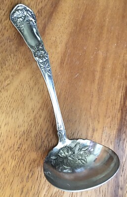 Vintage Oneida Community Reliance Plate Wildwood Silver Serving