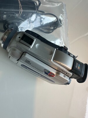 Sony DCR-TRV18 Digital MiniDV Camcorder Record Transfer Watch