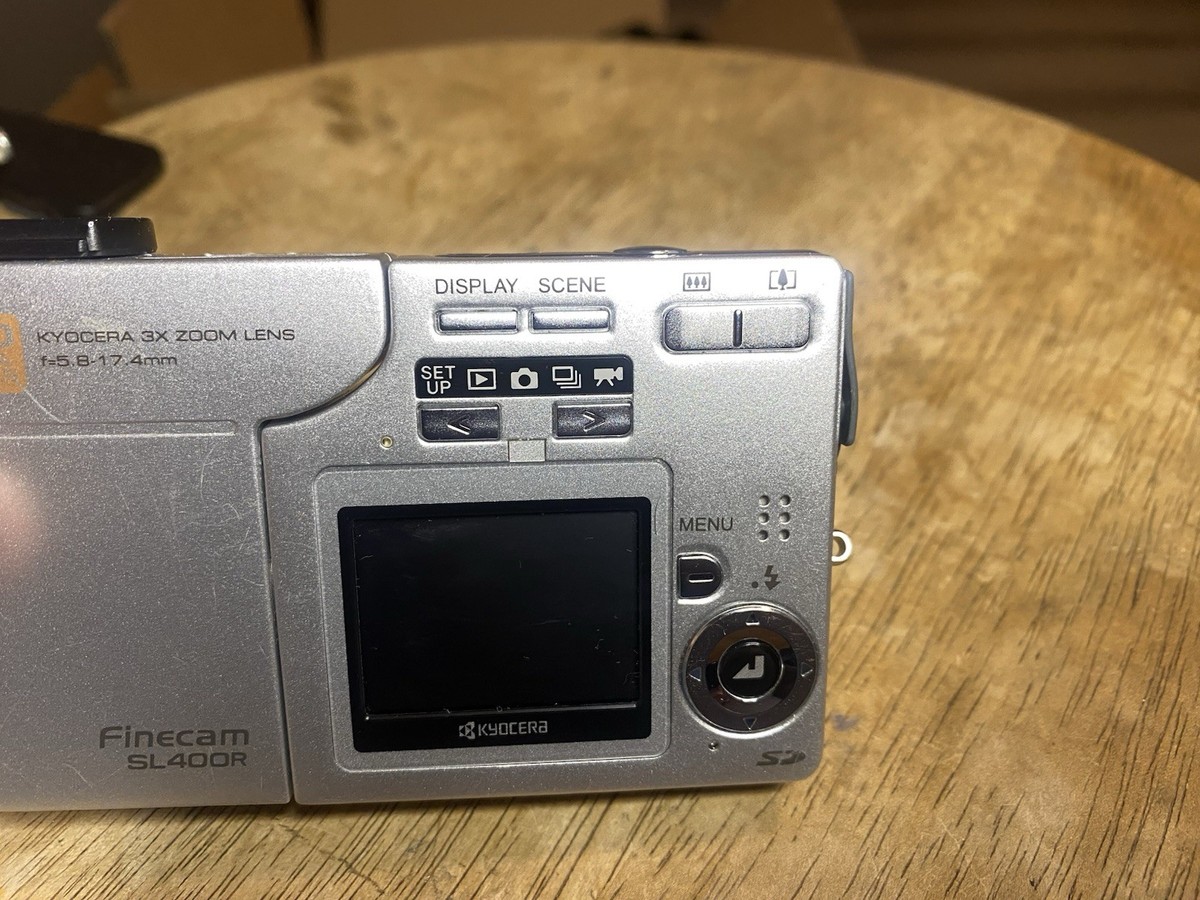 Kyocera Finecam SL400R Digital 4.0MP Camera 3x Zoom Lens Burst