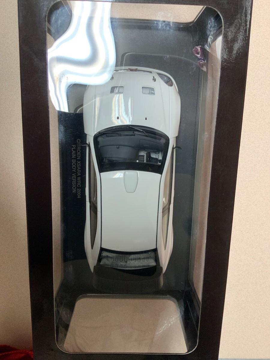 1/18 AutoArt 2004 Citroen Xsara WRC 2004 Plain Body 80439 Last