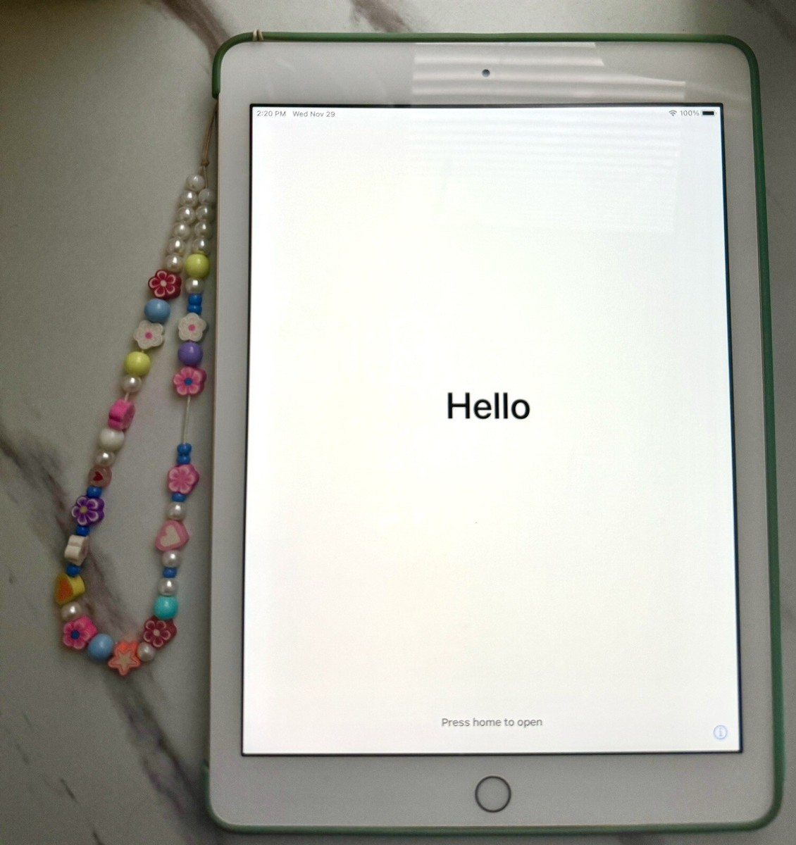 Gold Apple iPad 5th Generation 🧸(read description) | eBay