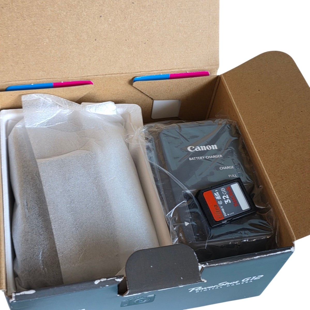 Canon PowerShot G12 Digital Camera 10.0 Megapixels 5x Optical Zoom