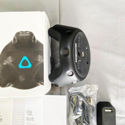 HTC VIVE Virtual Reality System TRACKER 2018 | eBay