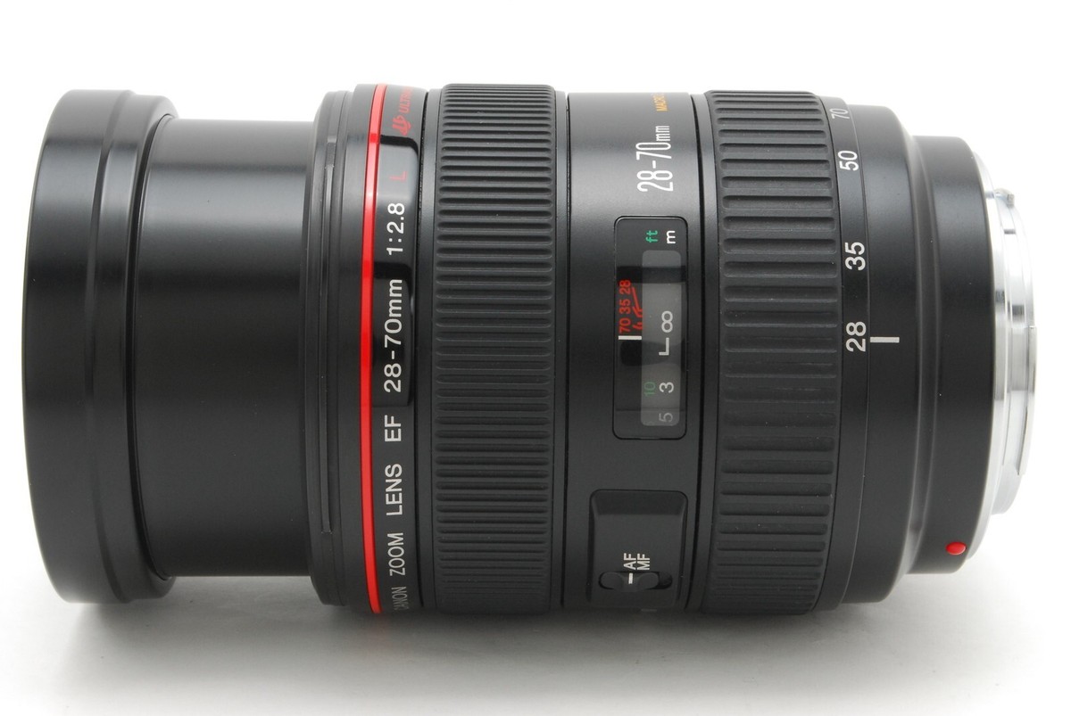 Canon EF 28-70mm f/2.8 L ULTRASONIC Zoom Lens Without a Light