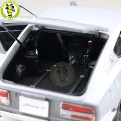 1/18 Autoart 77437 1969 NISSAN Fairlady Z432 PS30 Silver Diecast