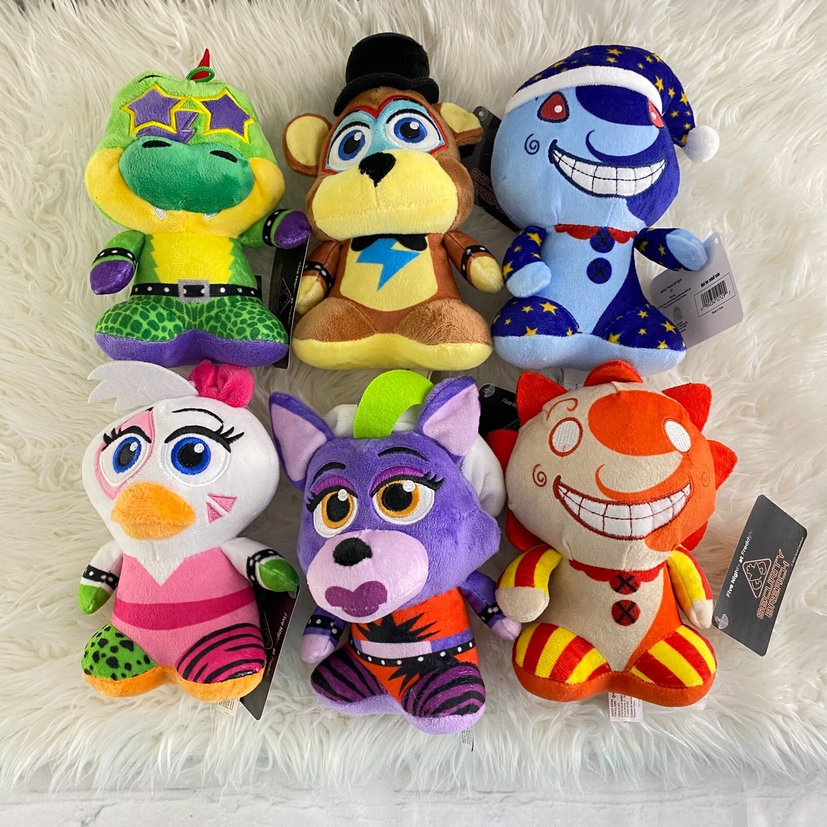 Five Nights at Freddy FNAF Security Breach Glamrock Plush Figure