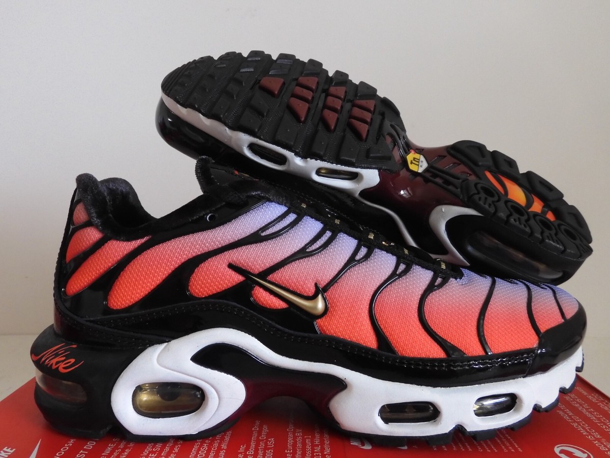 WMNS NIKE AIR MAX PLUS 