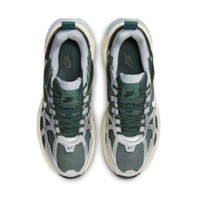 NEW Nike V2K Run Vintage Green White Silver HJ4497-300 Men's Sz