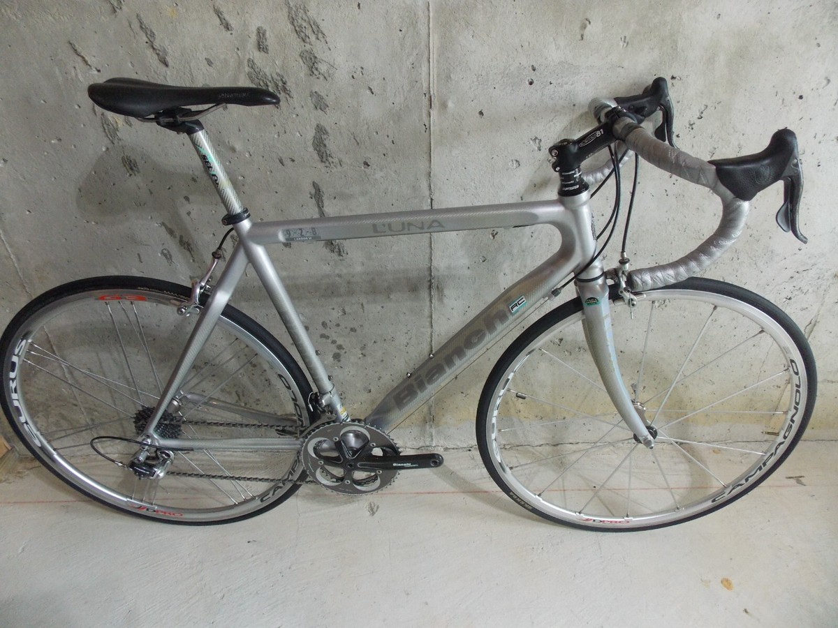 57cm Bianchi L'una 928 White Carbon Campagnolo Chorus Road Bike