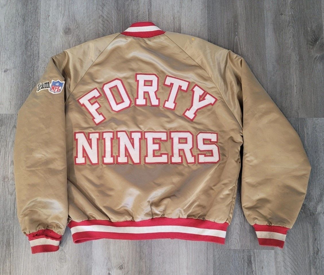 Authentic Vintage 49ers ChalkLine Team NFL Gold Satin jacket size