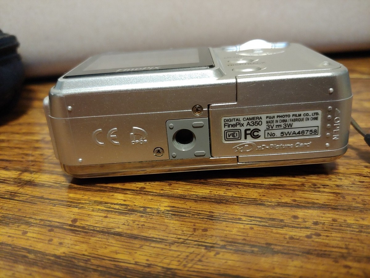 Fujifilm FinePix A Series A350 5.2MP Digital Camera - Silver for