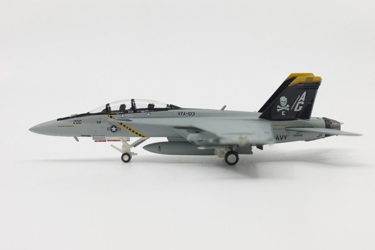航空機・ヘリコプター hogan M-SERIES 1/200 F/A-18F VFA-103 HOGAN