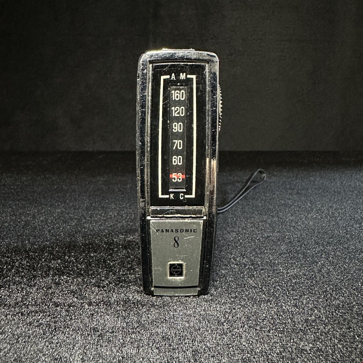 VINTAGE PANASONIC 8 TRANSISTOR AM RADIO MODEL R-1326, In Working