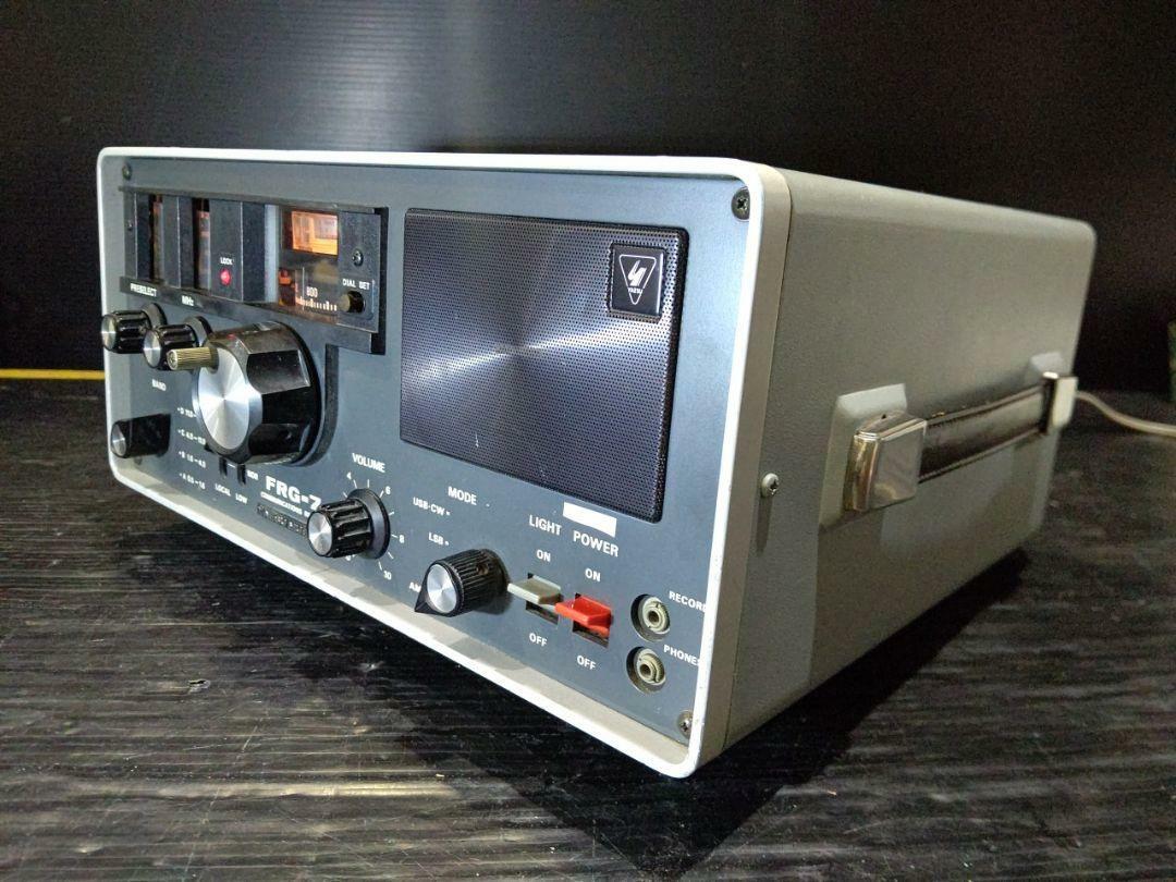 YAESU MUSEN FRG-7 BCL Shortwave Ham Radio Communications Receiver