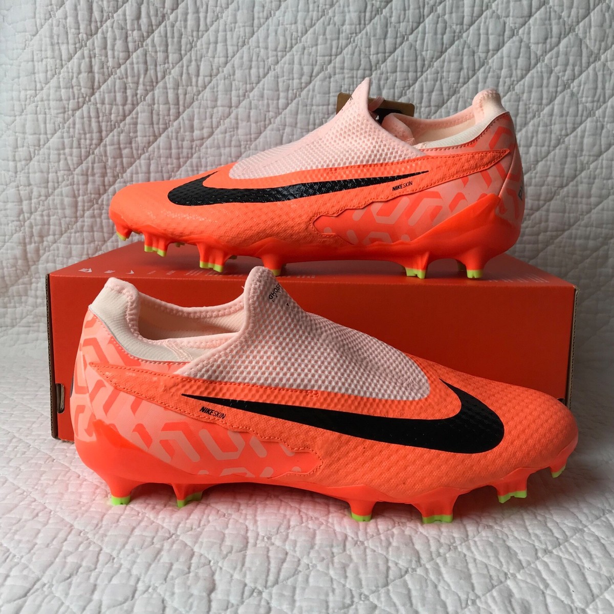 Nike Phantom GX Acad DF WC FG/MG Soccer Cleats Men's SZ 10 Guava