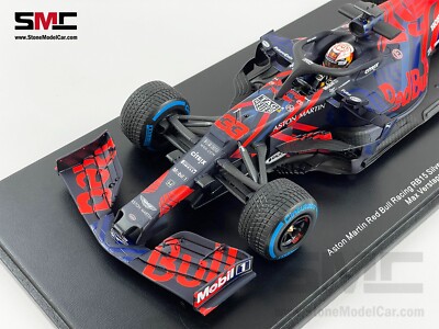 1:18 Spark Red Bull F1 RB15 33 Max Verstappen Silverstone Circuit