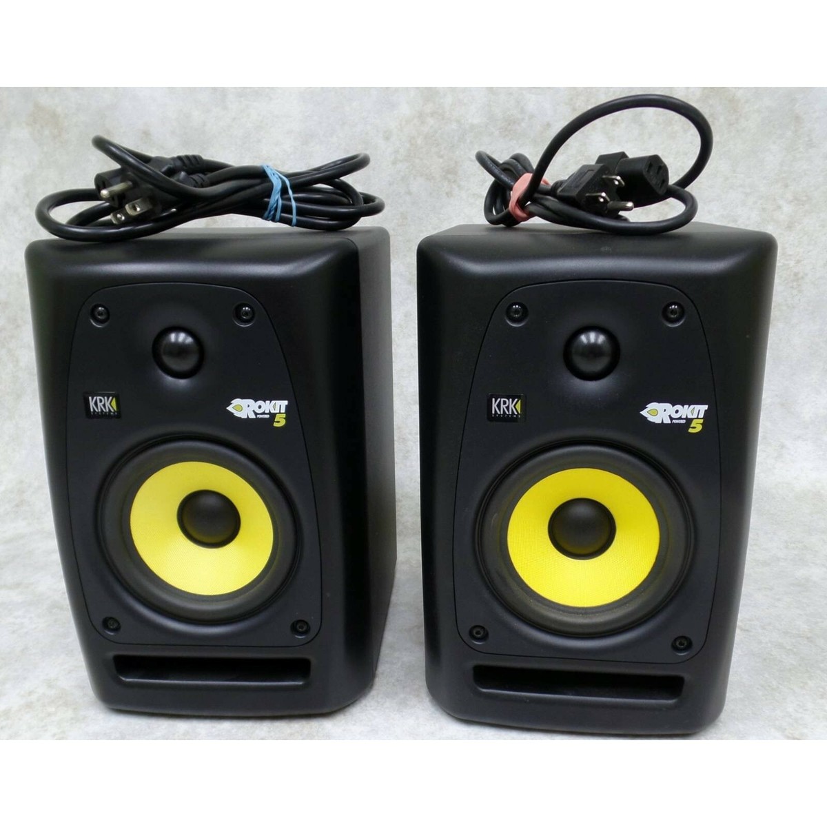 KRK Rokit 5 2-Way 5 in Powered Studio Monitor Speakers Black RGP2