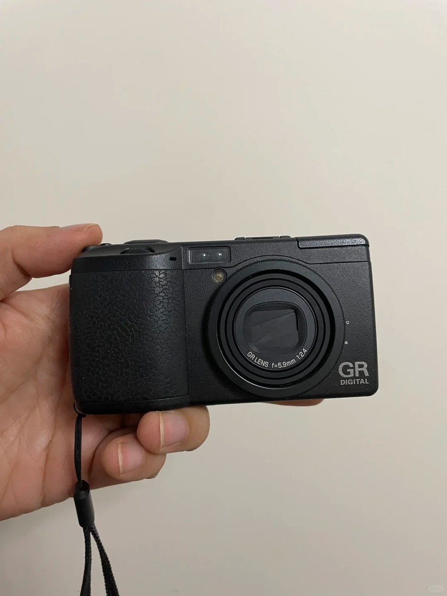 Ricoh GR Digital I 8.1MP Black Compact Digital Camera made in