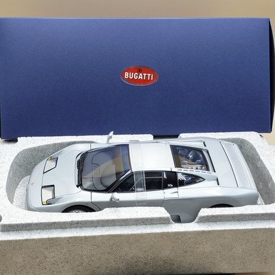 AUTOart 1/18 Bugatti EB 110 GT EB110 Silver 70979 diecast model
